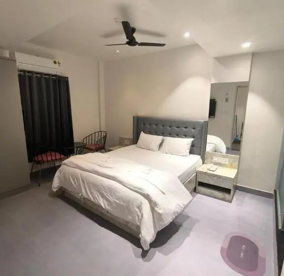 デラックスルーム, Origin Stay Rooms Lodging & Boarding