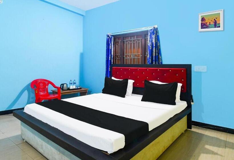 트리플 클래식 룸, Oyo Stay In Guest House