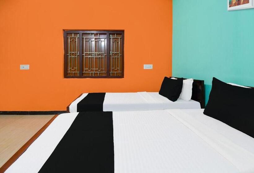 트리플 클래식 룸, Oyo Stay In Guest House