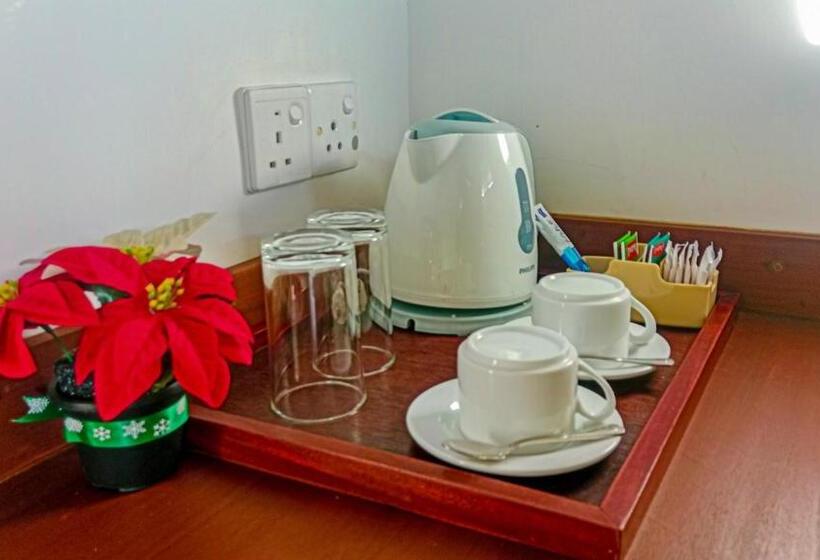 Номер Стандарт Трехместный, Sigiri Lanka Resort