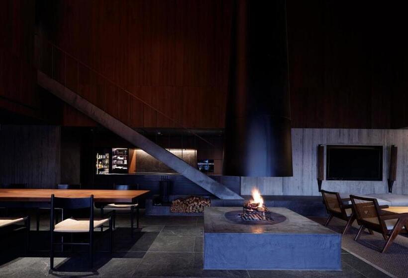 Семейный Номер, Not A Hotel Nasu