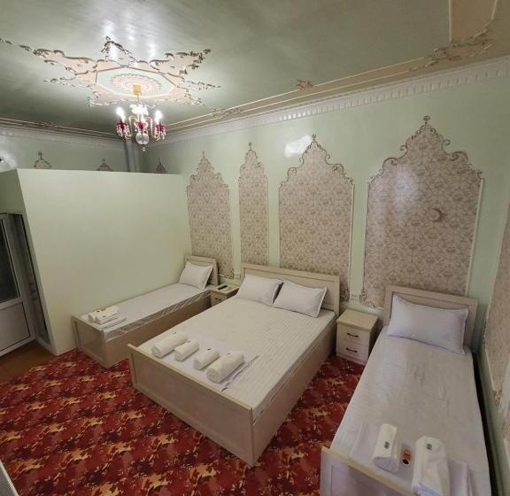 غرفة كلاسيكية رباعية, Farxod Guest House