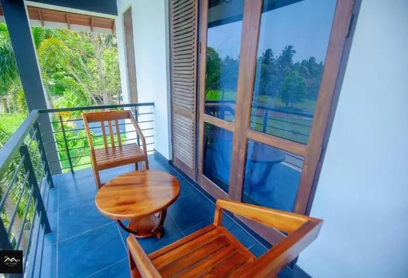 キングサイズベッドのスタンダードルーム, Sri Lanka Wennappuwa Villa D S R