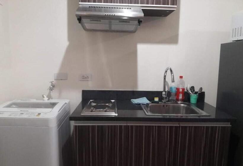 חדר סטודיו סטנדרד, Comfy 35 The Persimmon Studio