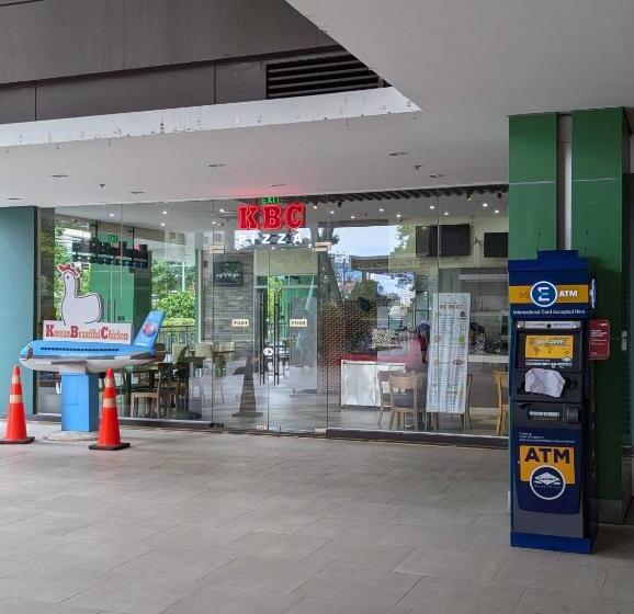 استودیوی استاندارد, Discover April Opulence   A Luxurious Urban Oasis At Cebu It Park