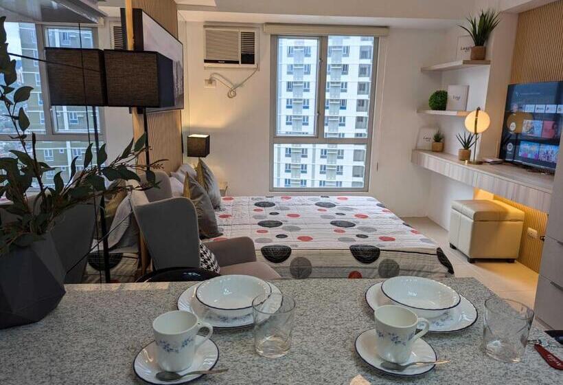 استودیوی استاندارد, Discover April Opulence   A Luxurious Urban Oasis At Cebu It Park