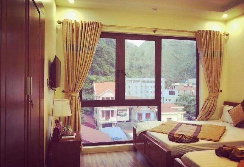 اتاق استاندارد چهار تخته, Hoang Phuc Home   Hotel Cat Ba