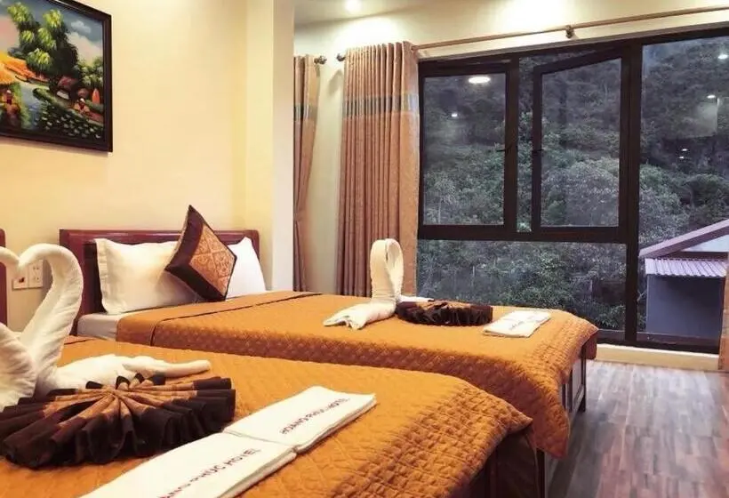 اتاق استاندارد چهار تخته, Hoang Phuc Home   Hotel Cat Ba