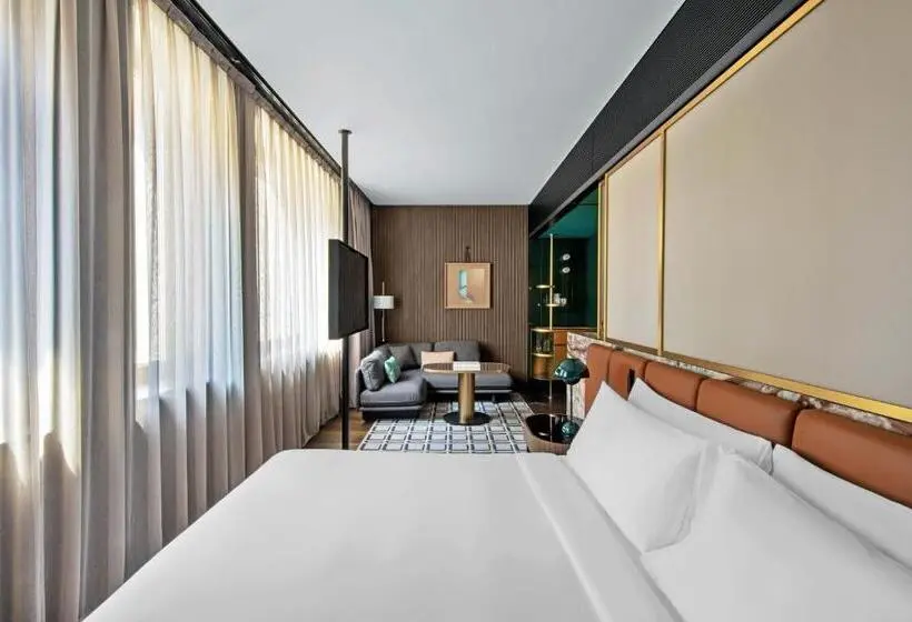 اتاق لوکس با تخت بزرگ, Casa Brera, A Luxury Collection Hotel, Milan