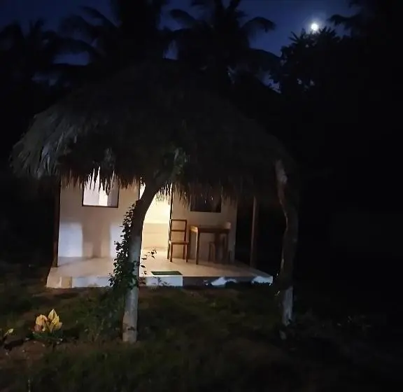 デラックスバンガロー, Coral Sand Islas Del Rosario