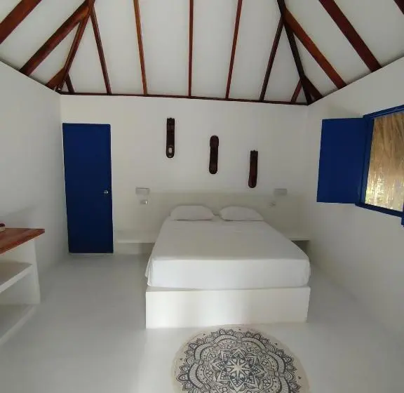 デラックスバンガロー, Coral Sand Islas Del Rosario