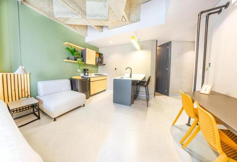 סוויטת סופריור, Firenze Lofts