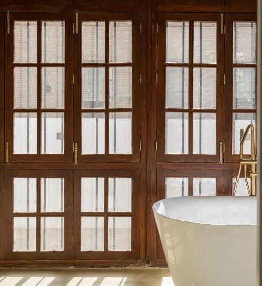 سوئیت پرزیدنت, La Moderna Suites