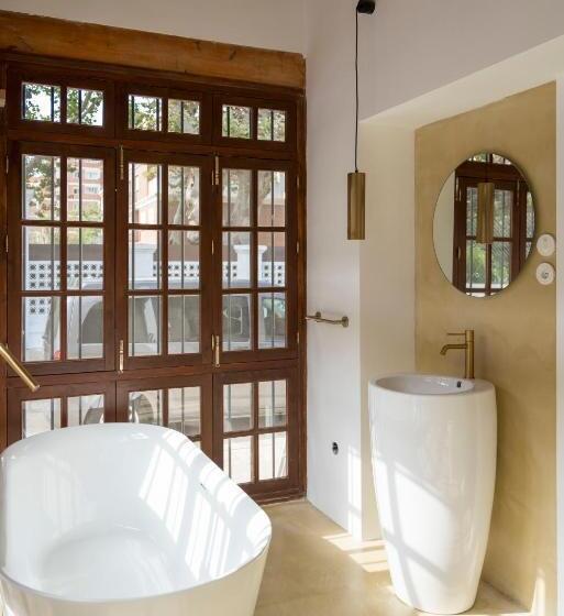 سوئیت پرزیدنت, La Moderna Suites