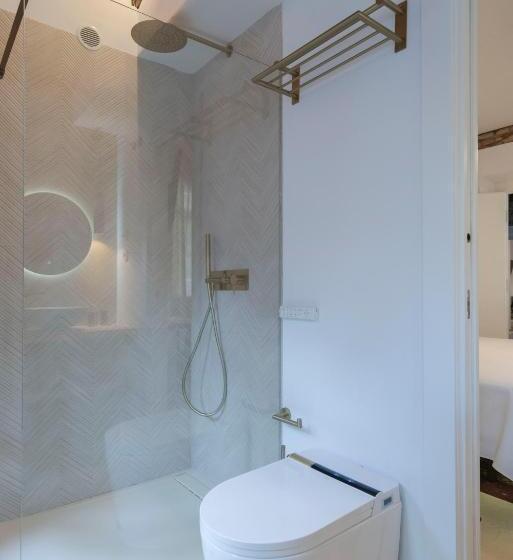 سوئیت پرزیدنت, La Moderna Suites