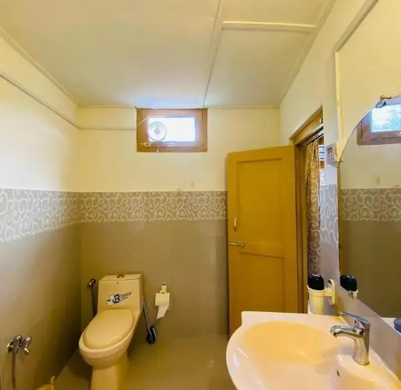 اتاق استاندارد با چشم‌انداز کوهستان, Riwaaj Resort