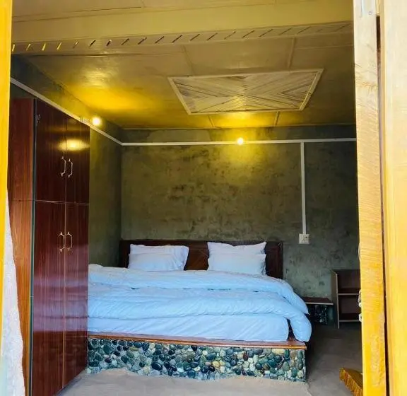 اتاق استاندارد با چشم‌انداز کوهستان, Riwaaj Resort