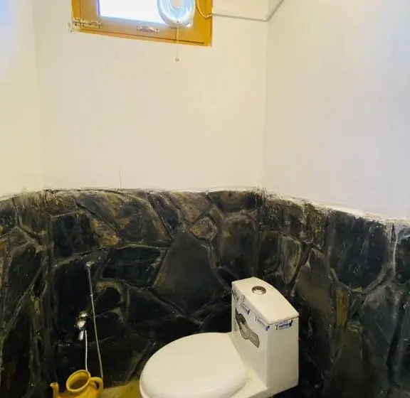 اتاق یک تخته با چشم‌انداز باغ, Riwaaj Resort