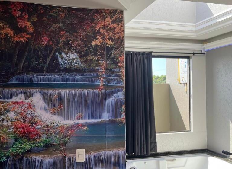 キングサイズベッドのスーペリアルーム, Motel Bughaville