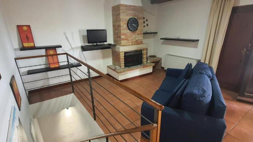 اتاق استاندارد با بالکن, Iblahouse