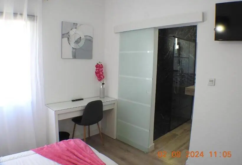اتاق استاندارد, Santa Cruz Ensuite Rooms