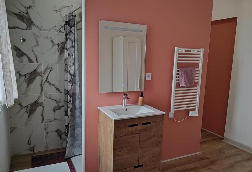 高级大房间, Un Jardin Al Mar