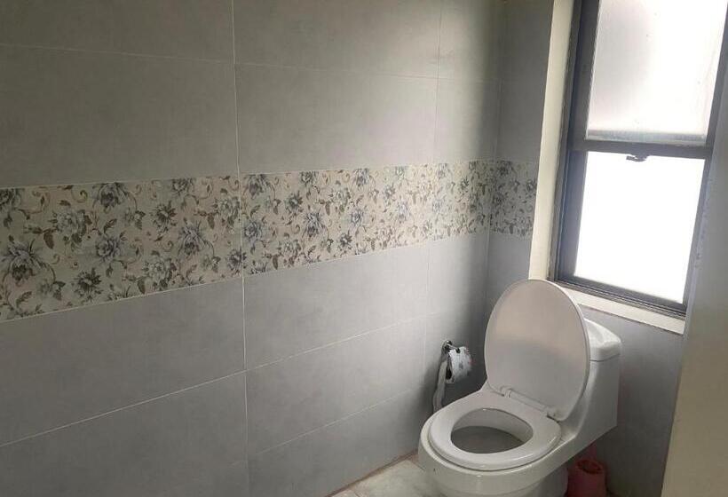 اتاق اجرایی سه نفره, Qayam Resort Islamabad