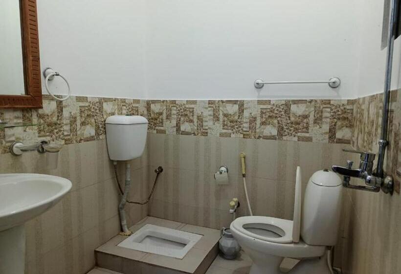 سوئیت پرزیدنت, Qayam Resort Islamabad