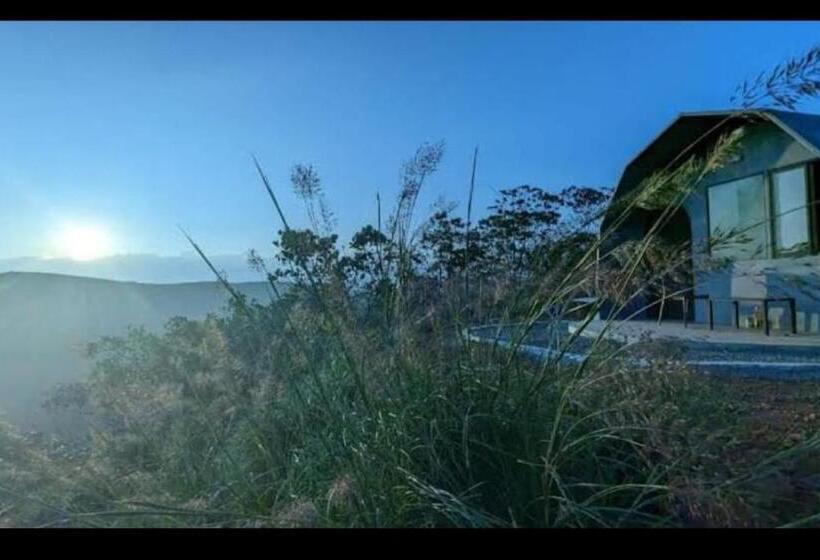 חדר סטנדרט נוף להרים, Spirit Of The Wild