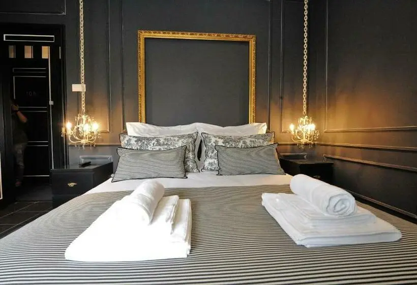 اتاق سوپریور, Angra Bed & Breakfast