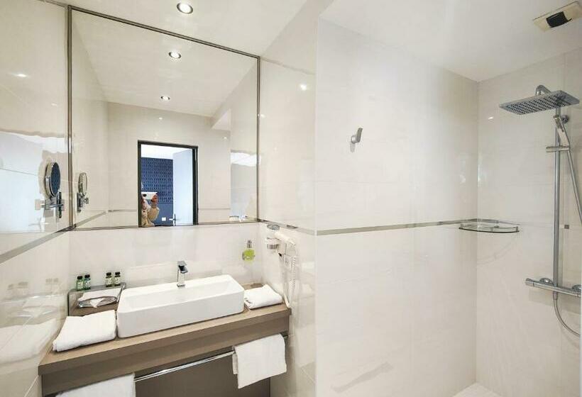 غرفة قياسية, Maison Toussaint