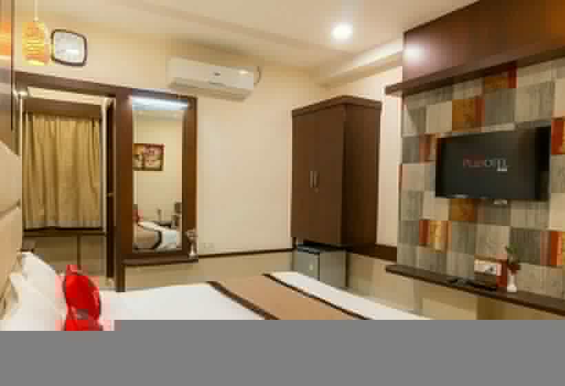 Deluxe Room, Playotel Inn Anmol Classic
