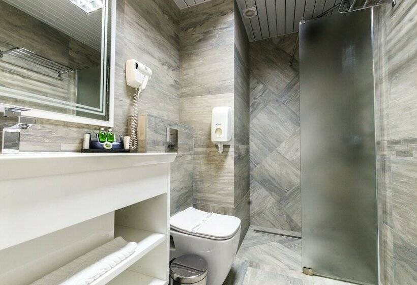 استودیوی استاندارد با چشمانداز شهر, Astera Apart