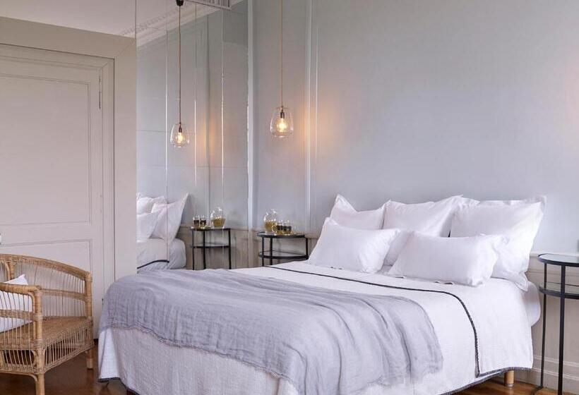 חדר סופריור, Hôtel Restaurant De Bouilhac  Les Collectionneurs