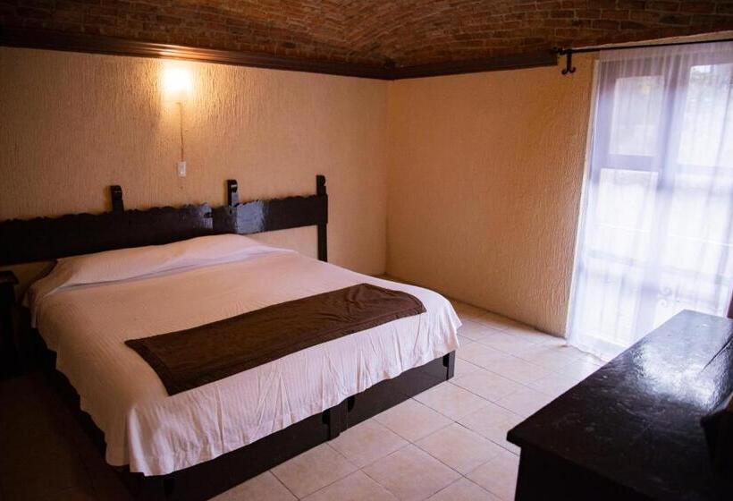 اتاق سوپریور خانوادگی, Hacienda De Cobos