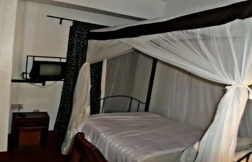 اتاق استاندارد, Kindoroko
