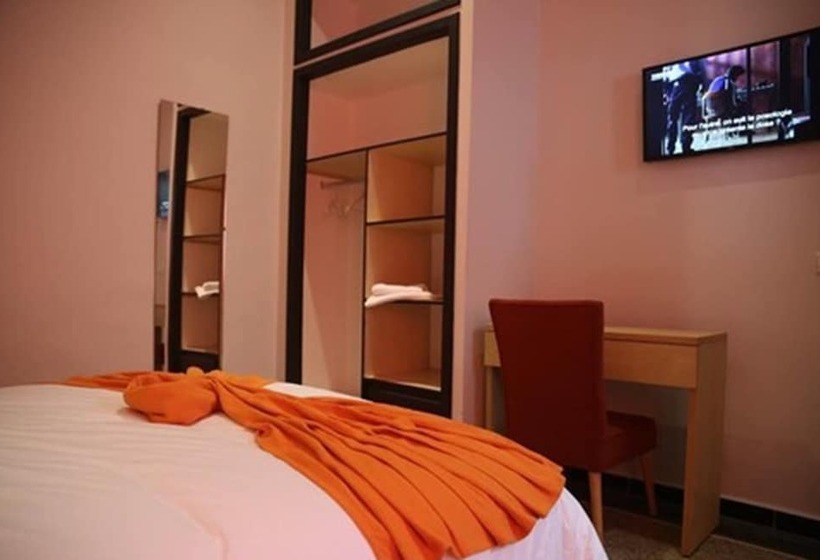 اتاق استاندارد یک نفره, Point Du Jour