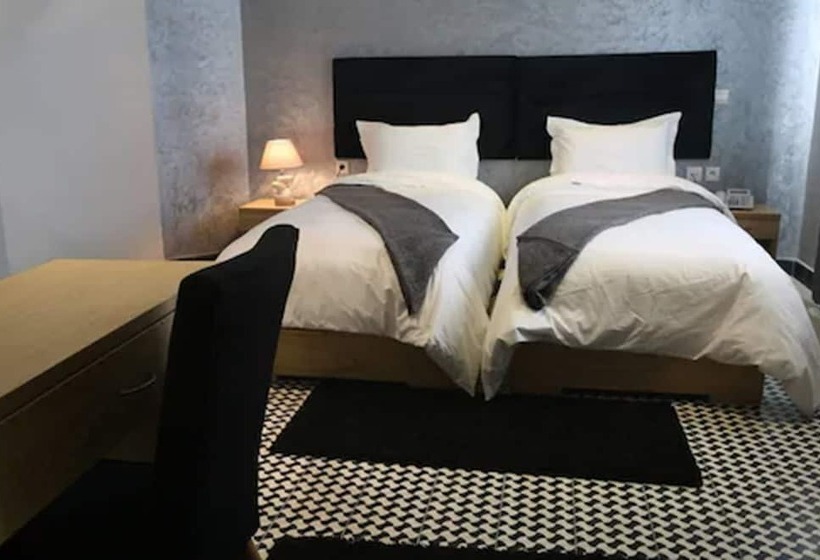 اتاق استاندارد, Point Du Jour