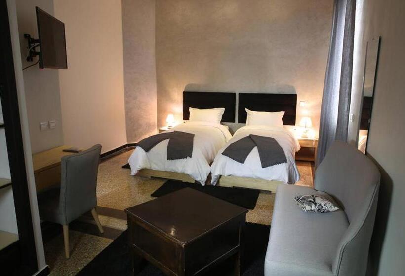 اتاق استاندارد, Point Du Jour