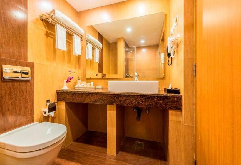 סוויטה משפחתית, Regenta Central Herald Mysore