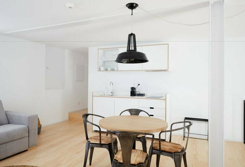 غرفة قياسية, Sapientia Boutique