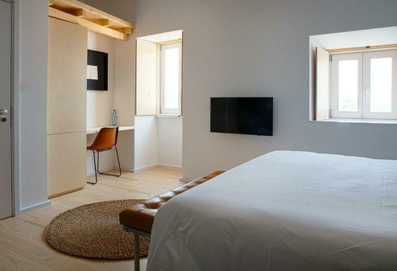 غرفة قياسية, Sapientia Boutique