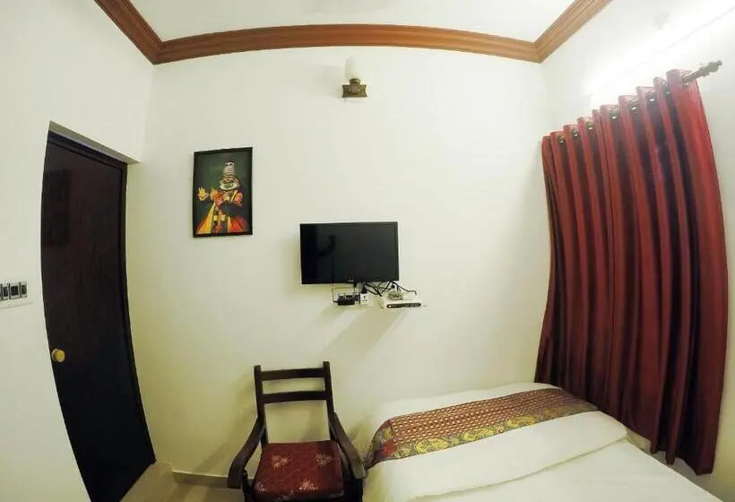 اتاق استاندارد یک نفره, Sapphire Club Cherai Beach Villa