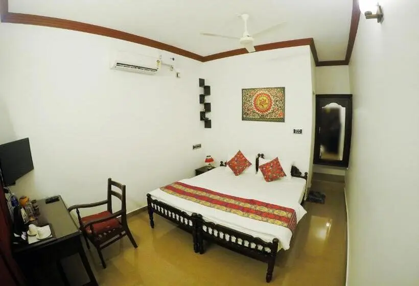 اتاق استاندارد, Sapphire Club Cherai Beach Villa