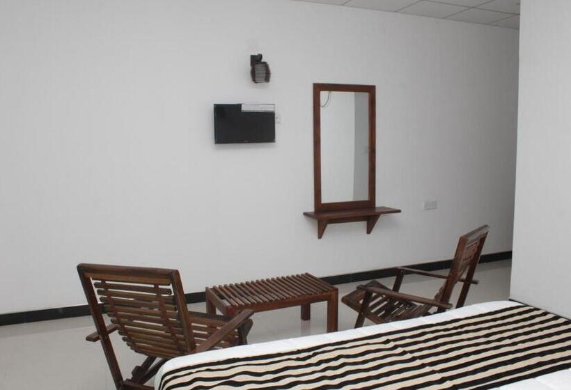 Quarto Triplo Deluxe, Sigiriya Ranasinghe Nature Villa