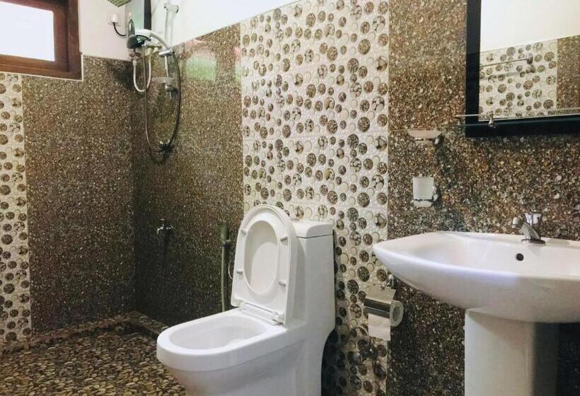 Quarto Triplo Deluxe, Sigiriya Ranasinghe Nature Villa