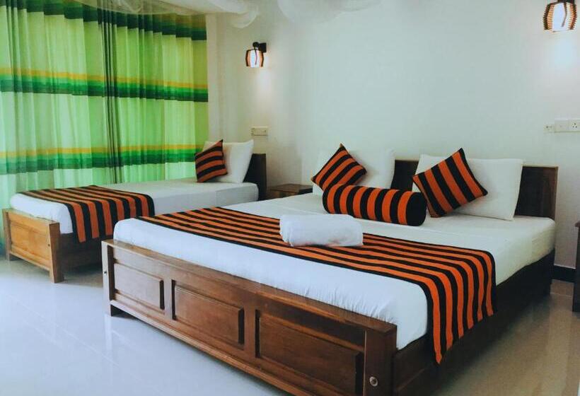 Quarto Triplo Deluxe, Sigiriya Ranasinghe Nature Villa
