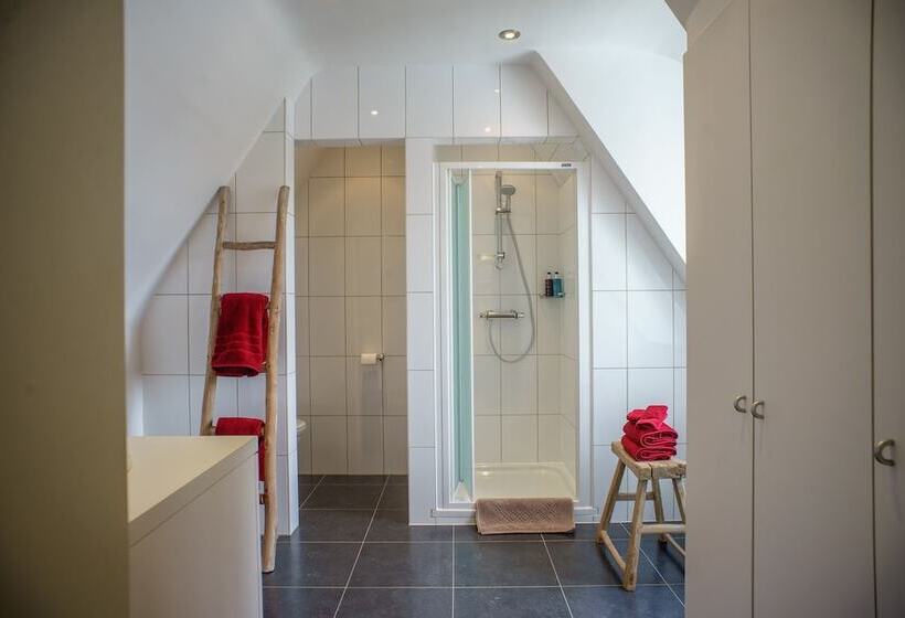 חדר סופריור נוף לגינה, Villa Magdalena Eeklo