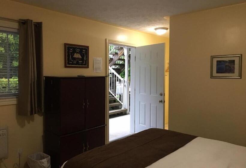 غرفة ديلوكس, Adventure The Bruce Inn   Recently Renovated With Outdoor Hot Tub