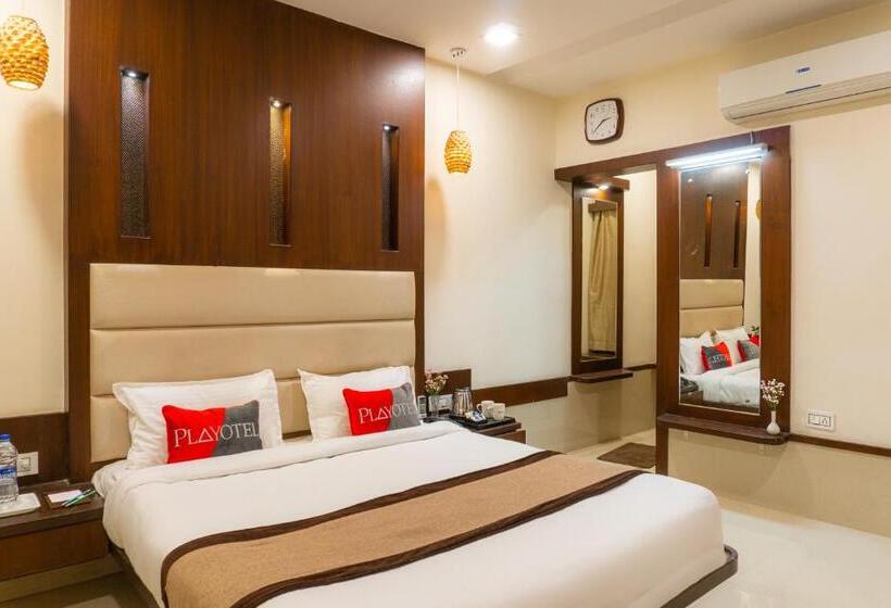 Deluxe Room King Size Bed, Playotel Inn Anmol Classic